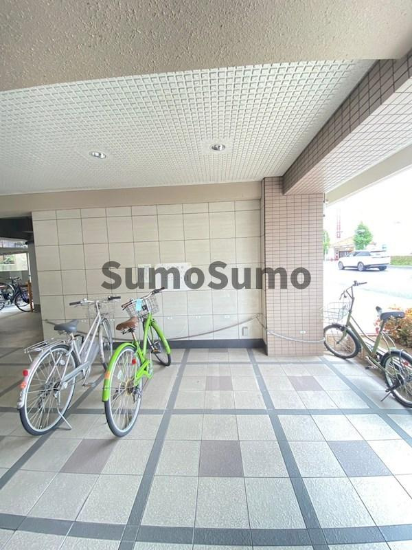 サンハウス本山の外観