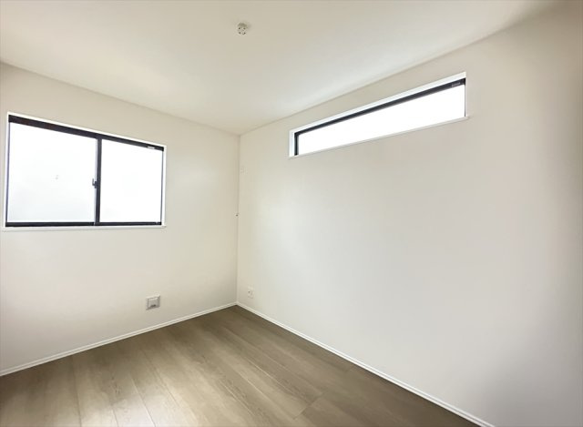 【洋室】 | 志木市中宗岡2丁目　新築一戸建住宅　全1棟　(志木本店) | 洋室4.3帖