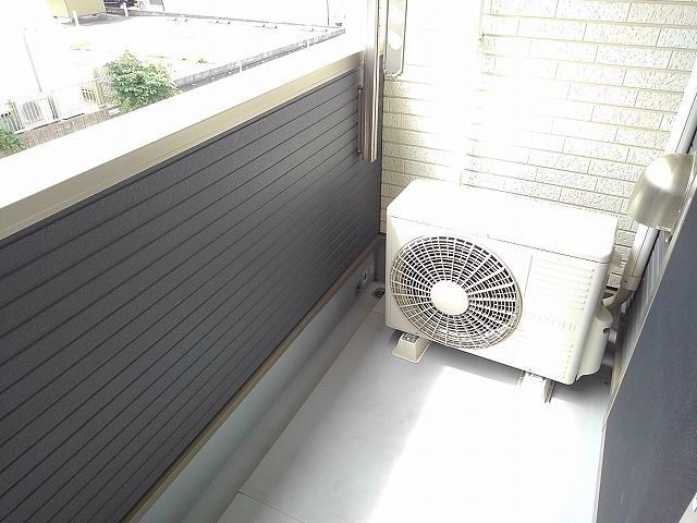 ウイングコートのバルコニー|落ち着いた時間を過ごせるバルコニーです