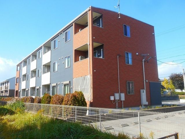 ウイングコートの外観|外観は落ち着いています