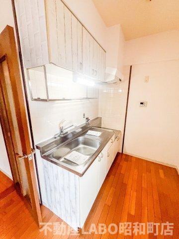 万代東マンションのキッチン