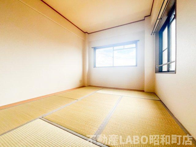 万代東マンションの和室