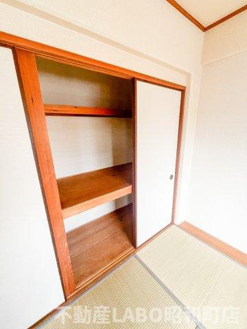 万代東マンションの収納