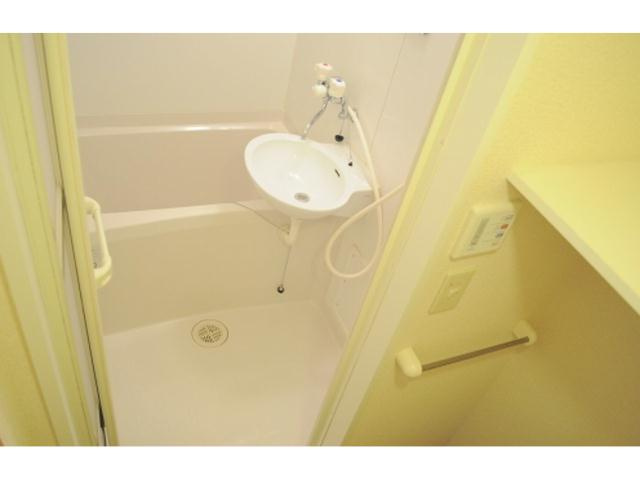 レオパレス華Ⅱの浴室