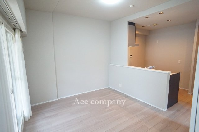 【居間・リビング】 | ドムール加美西公園 | 【LDK：約10.3帖】