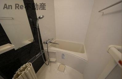 川口市坂下町３丁目の賃貸マンションの浴室