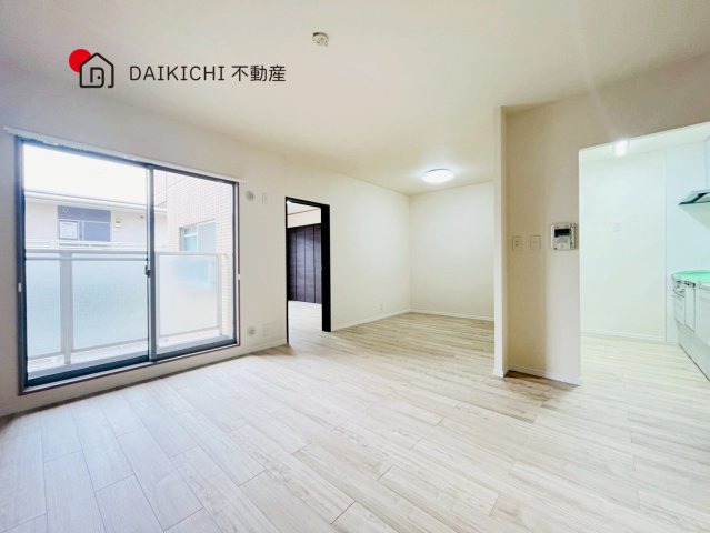 【居間・リビング】 | グラン・ドムール吹上　中古マンション