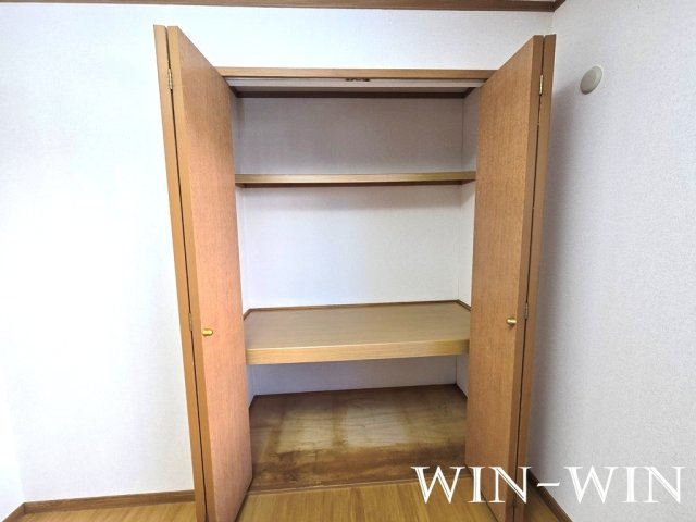 クレストールつつじが丘 Aの収納