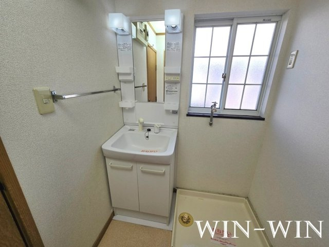 クレストールつつじが丘 Aの独立洗面台