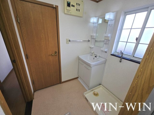 クレストールつつじが丘 Aの洗面所