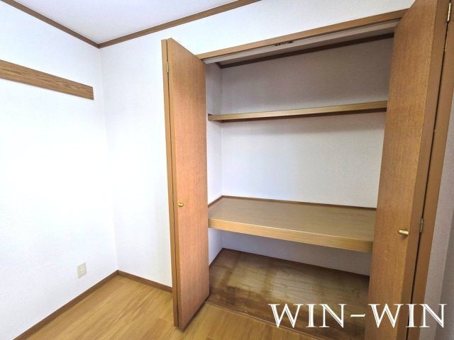 クレストールつつじが丘 Aの収納