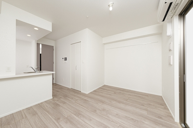 新品家具付きマンション住吉20(KaGood福岡)の居間・リビング|使いやすい居間です