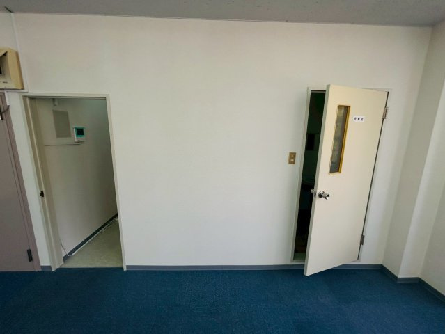 ダイトウビルの内装