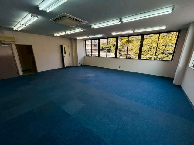 ダイトウビルの内装