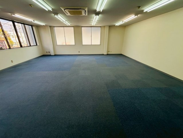 ダイトウビルの内装