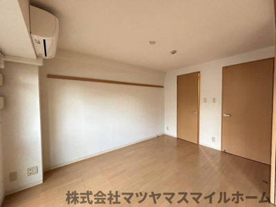 【寝室】 | ラベニール