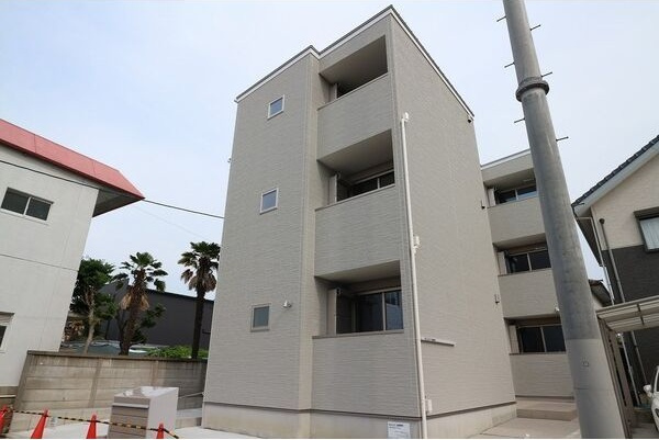 REGALEST道徳駅前