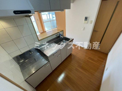 【キッチン】 | アミリアコート | 同タイプのお部屋の写真。現況を優先します。