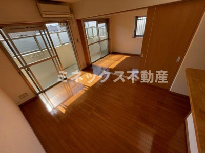 【浴室】 | アミリアコート | 同タイプのお部屋の写真。現況を優先します。