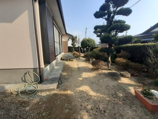 宇土市走潟町の中古一戸建の庭