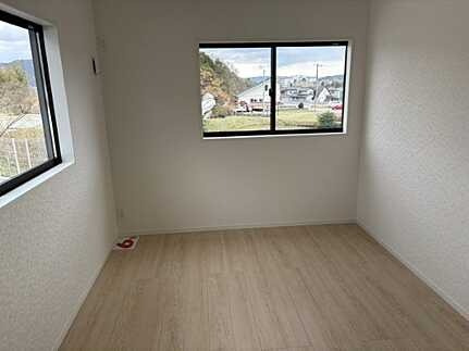 東広島市八本松飯田４丁目　新築一戸建て(全4棟)の洋室