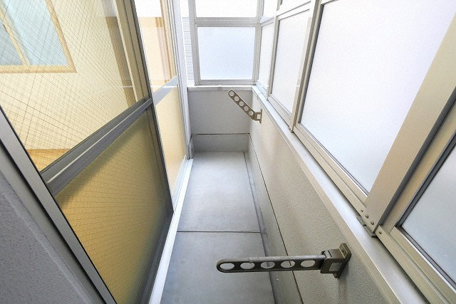 大阪市東住吉区桑津１丁目の賃貸マンションのバルコニー