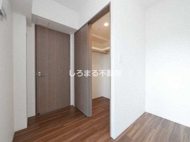 エル・セレーノ天満橋の収納