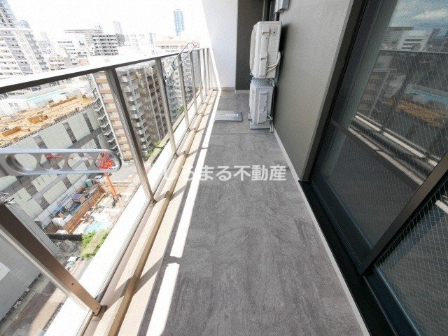 エル・セレーノ天満橋のバルコニー