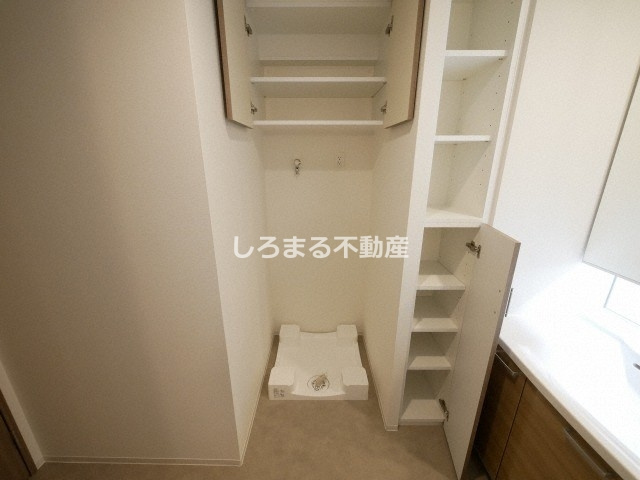 エル・セレーノ天満橋の収納