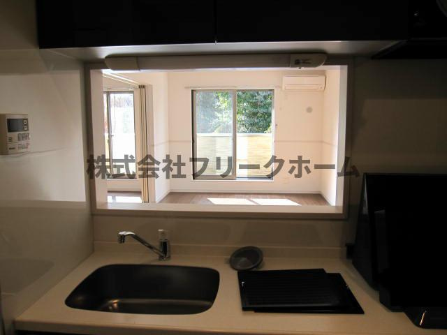 三鷹市上連雀４丁目のアパートのキッチン