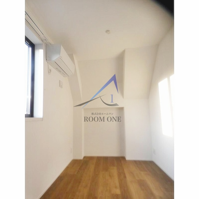 ソラーナの居間・リビング|洋室のお部屋です。