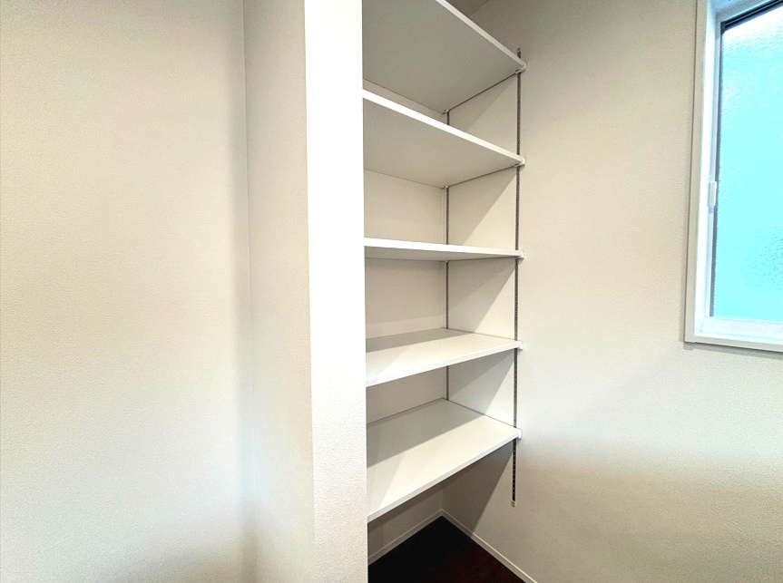 売新築戸建　沼津市東椎路の収納|たっぷりとした収納スペースです