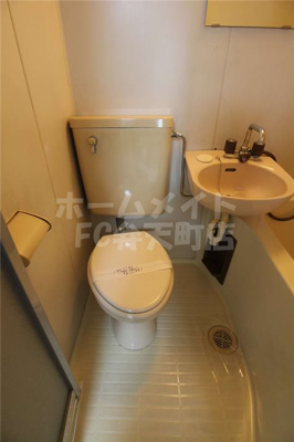 【トイレ】 | エスタイル天保山 | トイレです