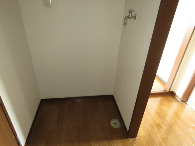 ソレアードⅡのその他|洗濯機置場