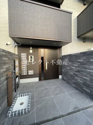 【エントランス】 | コンフォール古閑上 | 【コンフォール古閑上】エントランス