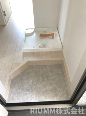 【玄関】 | ソレイユ北赤羽