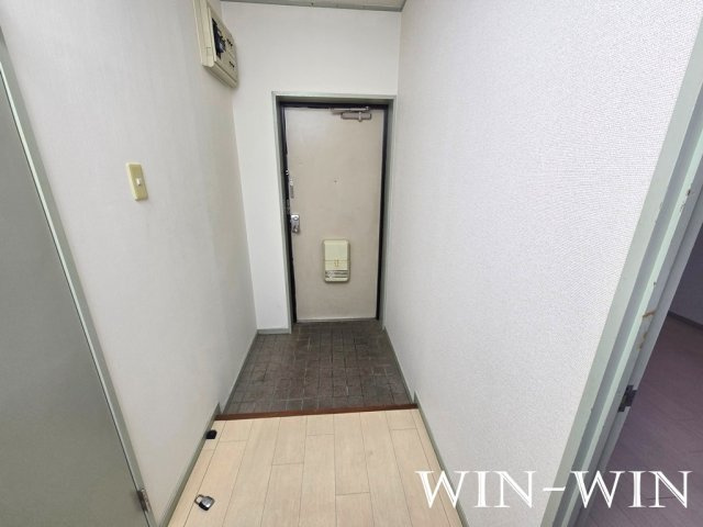 第2橋本マンションの玄関