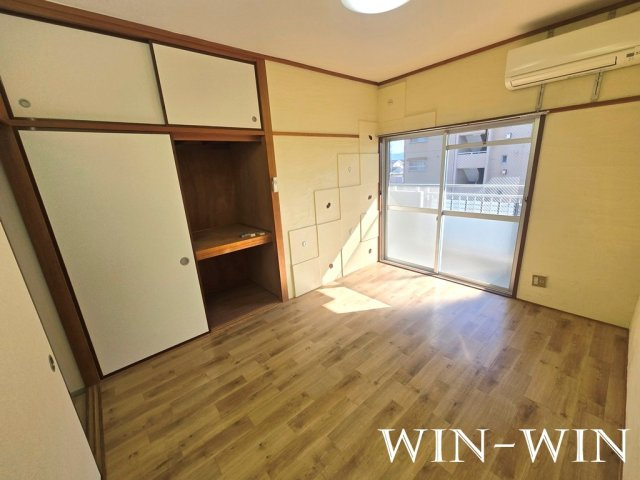 第2橋本マンションの寝室