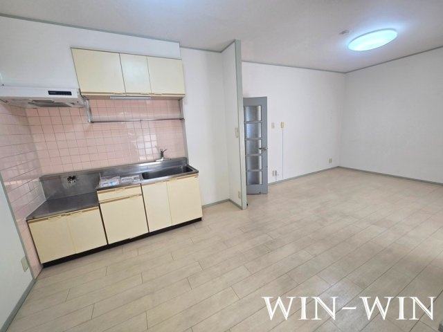 第2橋本マンションの居間・リビング