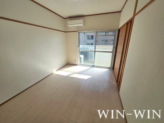 第2橋本マンションの寝室