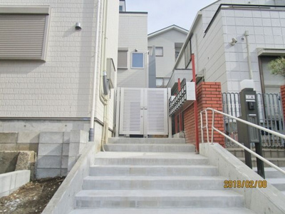 【エントランス】 | グランドソレイユ東雪谷