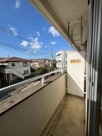 荒井ビルのバルコニー