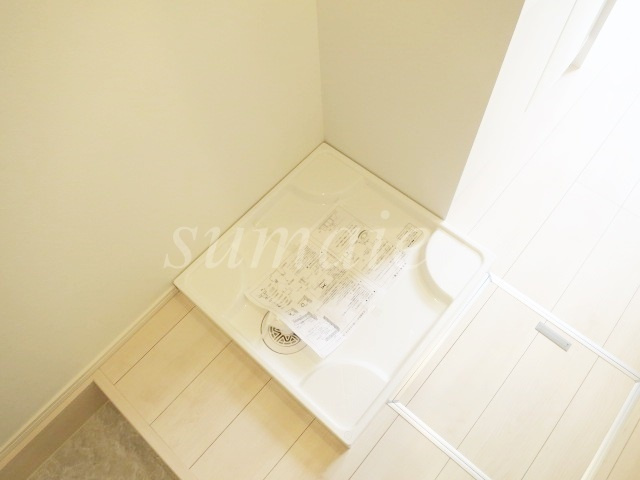 ソレイユ北赤羽の設備|室内洗濯機置場です☆