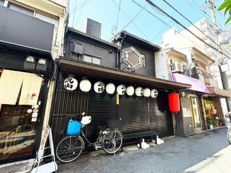 天神橋６丁目貸店舗の外観