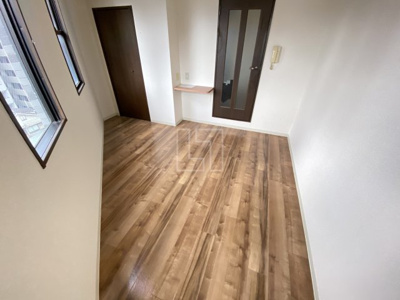 【居間・リビング】 | ミストラル本町ウエスト | ミストラル本町ウエスト　洋室