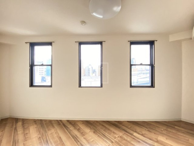 【居間・リビング】 | ミストラル本町ウエスト | ミストラル本町ウエスト　洋室