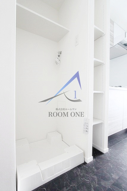 ＲＥＩＬＩＳ　ＮＩＳＨＩＤＡＩ　ＡＺの設備|洗濯機置き場です。