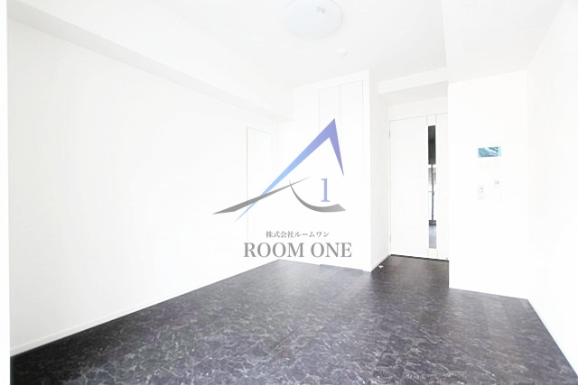 ＲＥＩＬＩＳ　ＮＩＳＨＩＤＡＩ　ＡＺの居間・リビング|洋室のお部屋です。