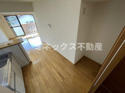 【内装】 | ピュアハイツ | 同タイプのお部屋の写真。現況を優先します。