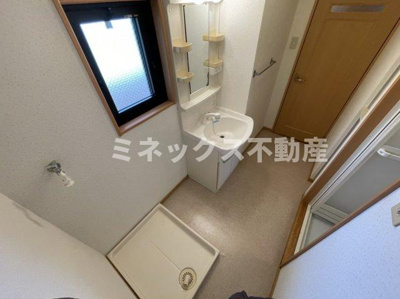 【独立洗面台】 | ピュアハイツ | 同タイプのお部屋の写真。現況を優先します。